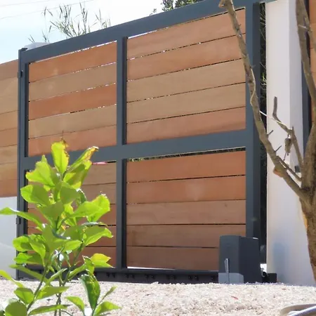 Villa Le De La Presqu Ile De Giens Sea And Mountain Pleasure *