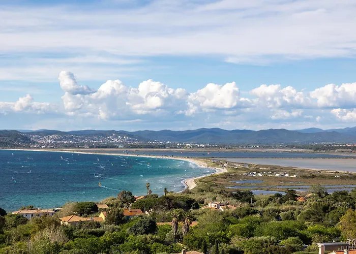 Le De La Presqu île De Giens Sea&mountain Pleasure Villa *