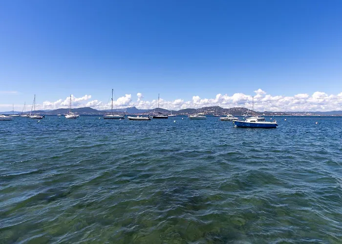 Villa Le De La Presqu île De Giens Sea&mountain Pleasure Hyères